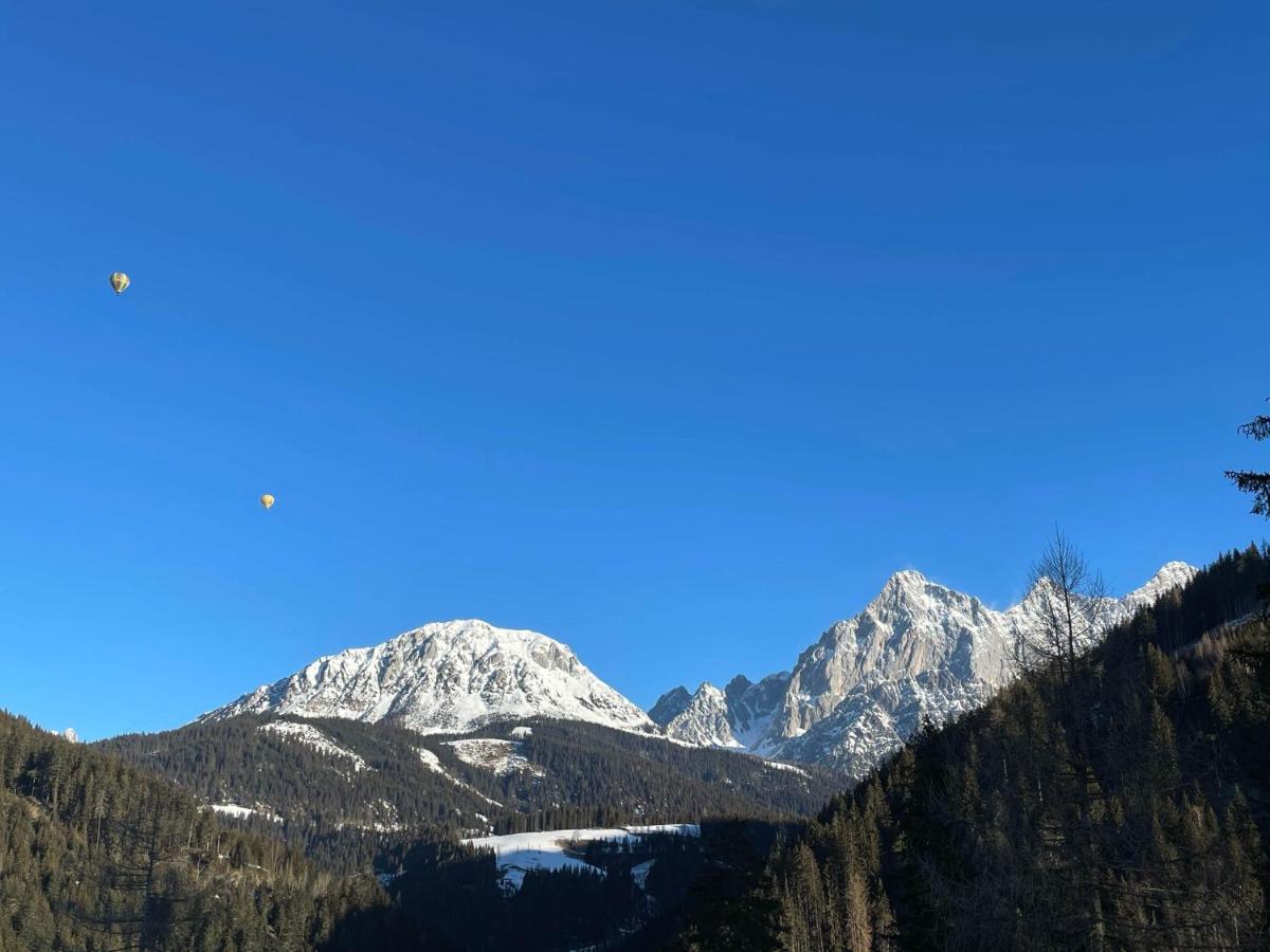 شقة Traumblick Dachstein رادستادت المظهر الخارجي الصورة